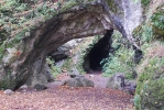 Пещера неандертальца