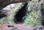 Пещера неандертальца